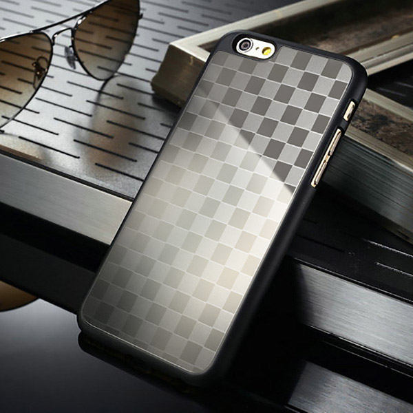 iPhone 6 Schutzhülle schwarz mit Alueinlage silber - Motiv Schachbrett 