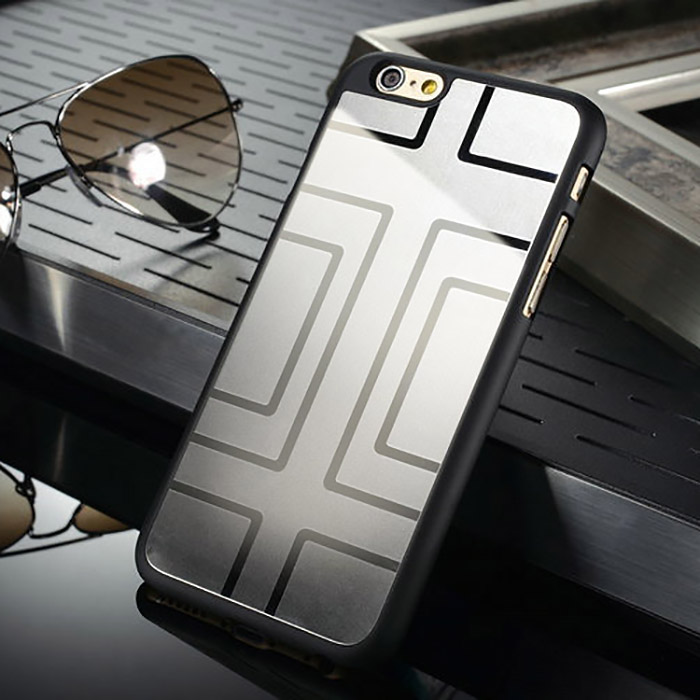 iPhone 6 Schutzhülle schwarz mit Alueinlage silber - Motiv Kreuz 